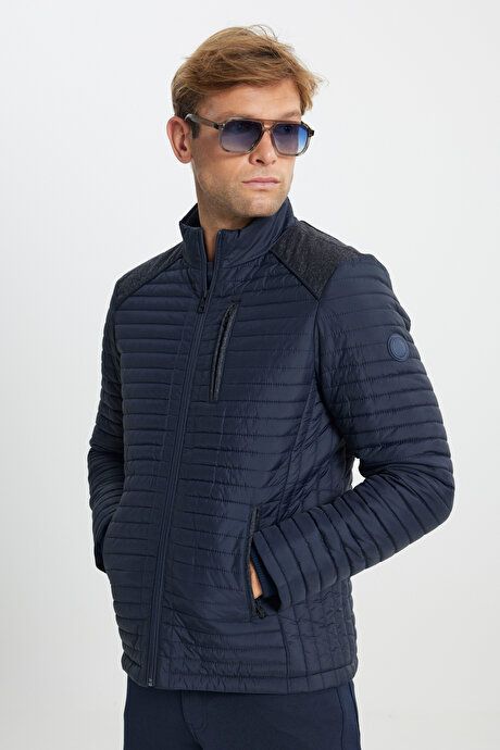 Standard Fit Regular Fit Quilted Patterned Stand Collar Zippered Side Pocket Inflatable Navy Blue Coat 4A0825100001LAC