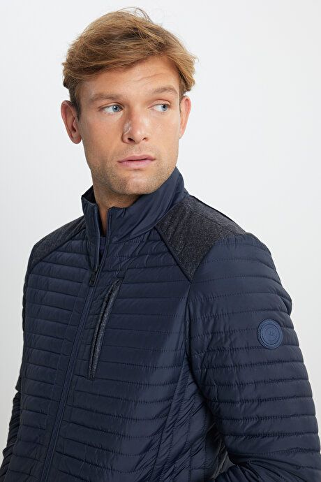 Standard Fit Regular Fit Quilted Patterned Stand Collar Zippered Side Pocket Inflatable Navy Blue Coat 4A0825100001LAC