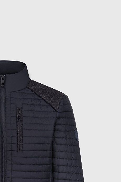 Standard Fit Regular Fit Quilted Patterned Stand Collar Zippered Side Pocket Inflatable Navy Blue Coat 4A0825100001LAC