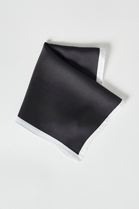 Unpatterned Black Handkerchief 4A2923100001SYH