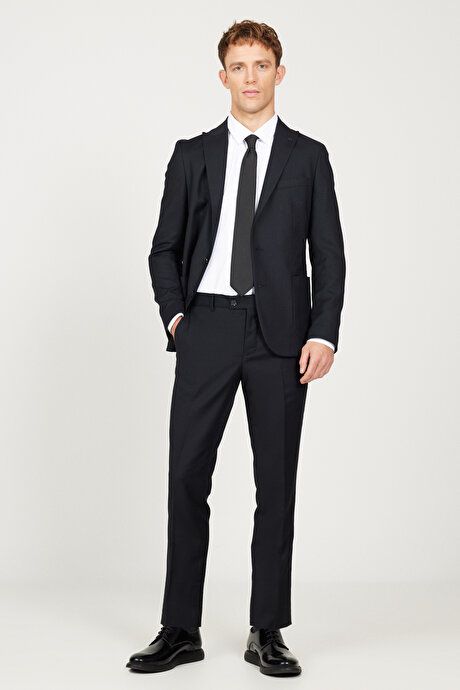 Extra Slim Fit Slim Fit Slim Fit Swallow Neck Navy Blue Suit 4A3024100017LAC