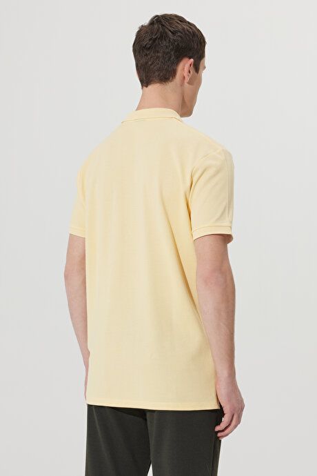 100% Cotton Untwistable Pique Polo Collar Slim Fit Slim Fit Yellow T-Shirt 4A4820200001SAR