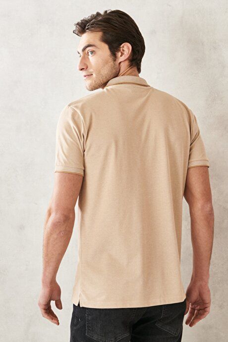 Slim Fit Slim Fit Slim Fit Untuckable Polo Collar Short Sleeve Light Beige-White T-Shirt 4A4820200047ABB