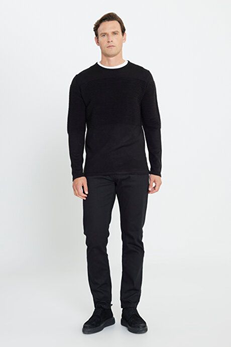 Anti-Pilling Non-Pilling Standard Fit Crew-Neck Line Textured Black Pullover 4A4921100065SYH