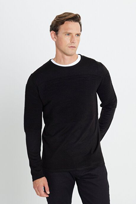 Anti-Pilling Non-Pilling Standard Fit Crew-Neck Line Textured Black Pullover 4A4921100065SYH