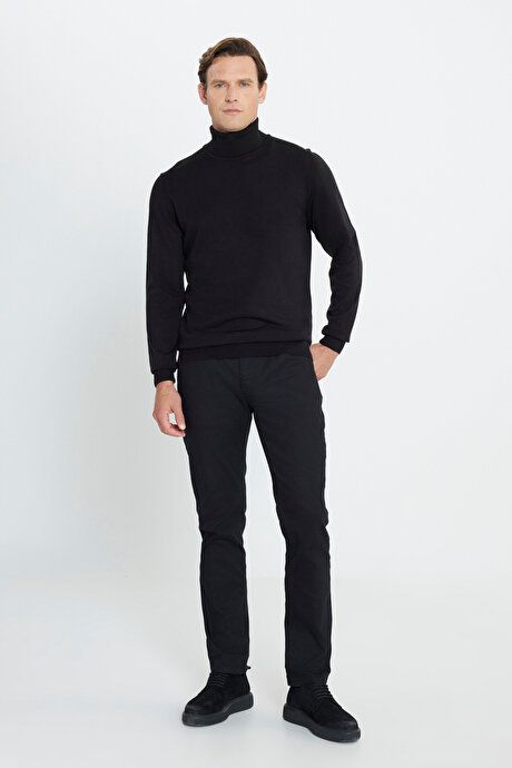 Standard Fit Full Turtleneck Black Pullover with Anti Pilling Feature 4A4923100004SYH