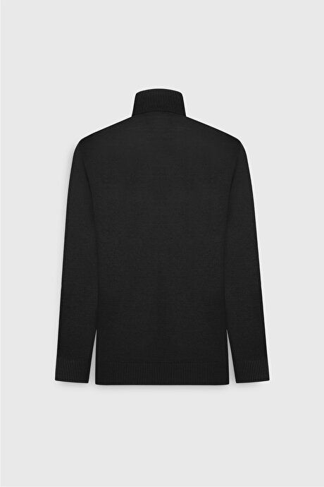 Standard Fit Full Turtleneck Black Pullover with Anti Pilling Feature 4A4923100004SYH