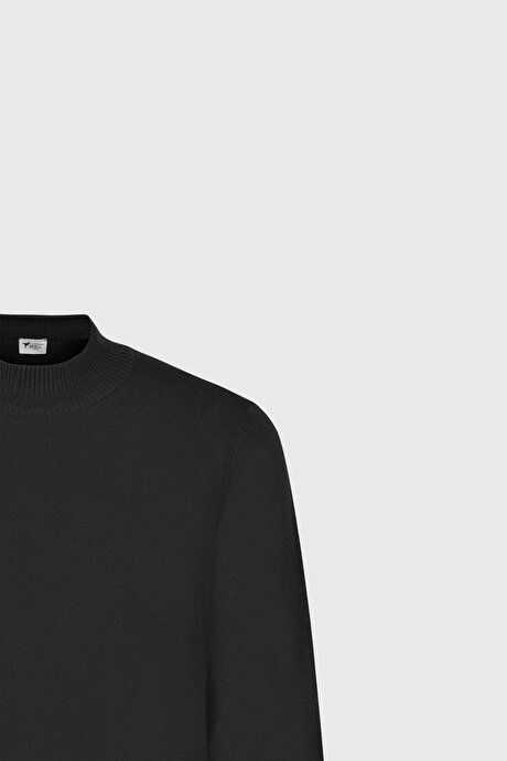 Non-Pilling Anti-Pilling Standard Fit Regular Fit Half Turtleneck Black Pullover 4A4923100005SYH