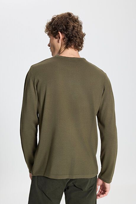 Standard Fit Regular Fit Crew Neck Warm Khaki Pullover 4A4923100006HAK