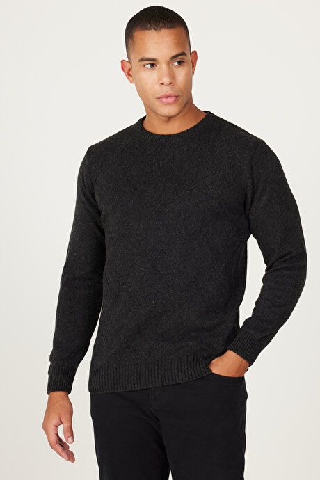 Standard Fit Regular Fit Crew-Neck Jacquard Anthracite Sweater 4A4923100205ATR