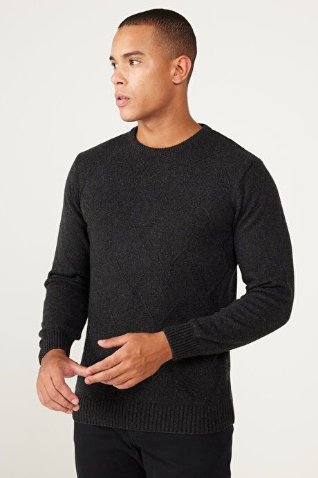 Standard Fit Regular Fit Crew-Neck Jacquard Anthracite Sweater 4A4923100205ATR