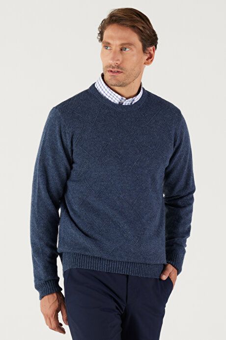 Standard Fit Regular Fit Crew-Neck Jacquard Aviator Blue Sweater 4A4923100205HVM