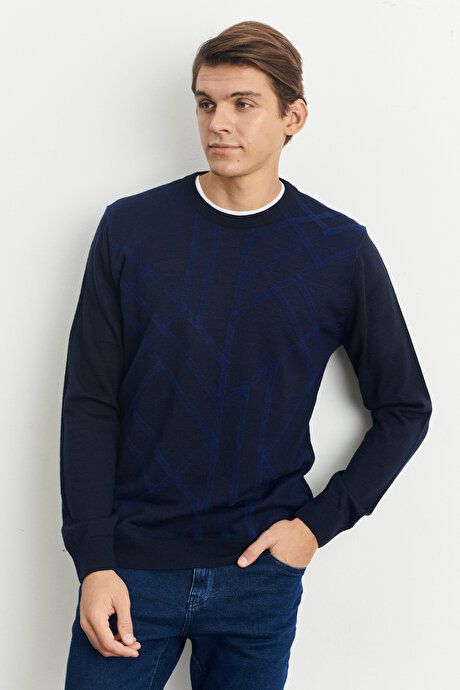 Standard Fit Crew-Neck Modern Pattern Detailed Winter Navy Blue Sweater 4A4923100513LAC