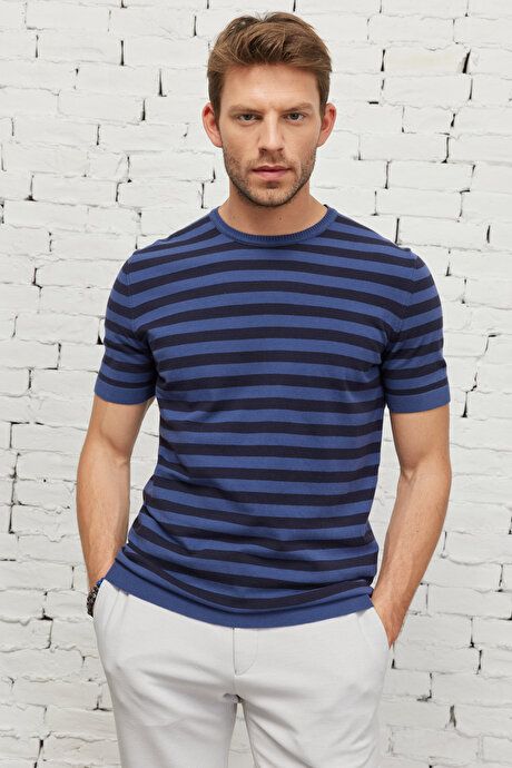 Standard Fit Regular Fit Crew Neck Cotton Striped Navy Blue-Indigo Sweater T-Shirt 4A4923200012LAN