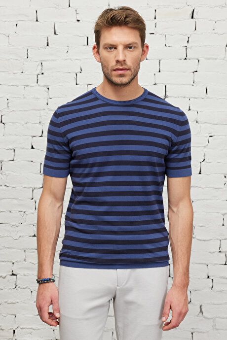 Standard Fit Regular Fit Crew Neck Cotton Striped Navy Blue-Indigo Sweater T-Shirt 4A4923200012LAN