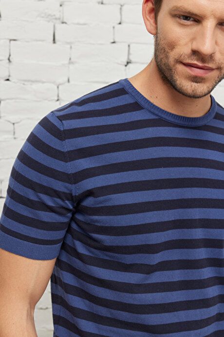 Standard Fit Regular Fit Crew Neck Cotton Striped Navy Blue-Indigo Sweater T-Shirt 4A4923200012LAN