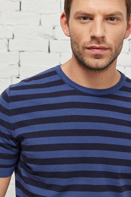 Standard Fit Regular Fit Crew Neck Cotton Striped Navy Blue-Indigo Sweater T-Shirt 4A4923200012LAN