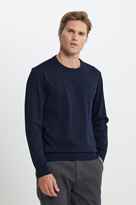 Standard Fit Regular Fit Crew-Neck Navy Blue Pullover 4A4924100001LAC