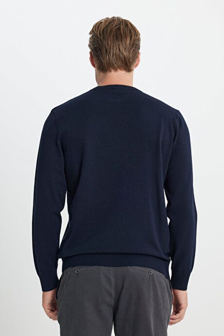 Standard Fit Regular Fit Crew-Neck Navy Blue Pullover 4A4924100001LAC