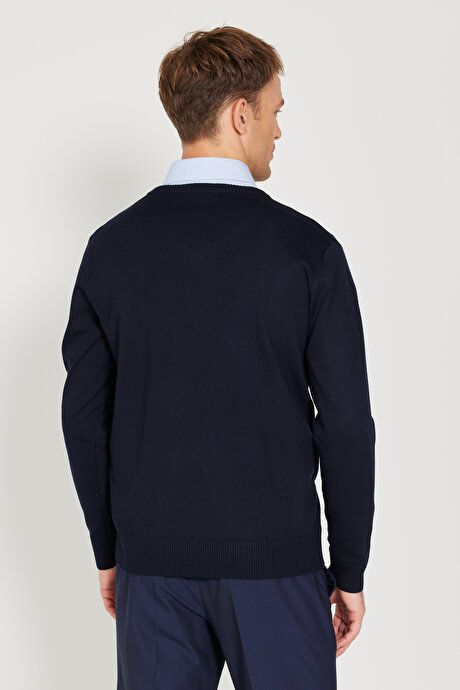 Standard Fit Regular Fit V-Neck Navy Blue Sweater 4A4924100002LAC