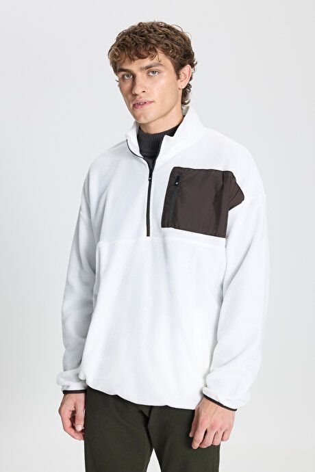 Oversized Loose Fit Bato Collar Pocket Detailed Zippered Cold Proof Sweatshirt White Fleece 4A5222100216BYZ