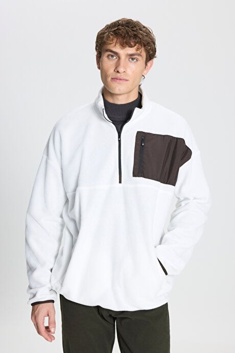 Oversized Loose Fit Bato Collar Pocket Detailed Zippered Cold Proof Sweatshirt White Fleece 4A5222100216BYZ