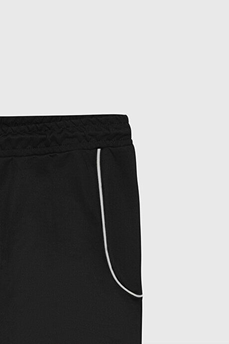 Standard Fit Regular Fit Relaxed Knitted Black Shorts 4A9523200201SYH