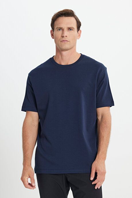 Modern Fit Relaxed Cut 100% Cotton Crew Neck Navy Blue T-Shirt 4C4824200055LAC