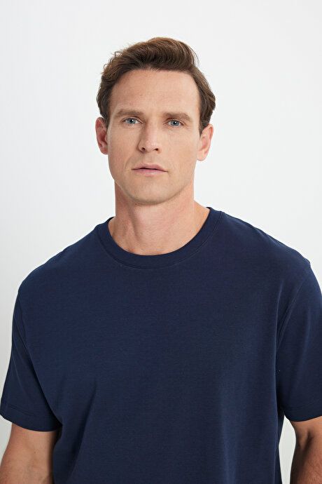 Modern Fit Relaxed Cut 100% Cotton Crew Neck Navy Blue T-Shirt 4C4824200055LAC