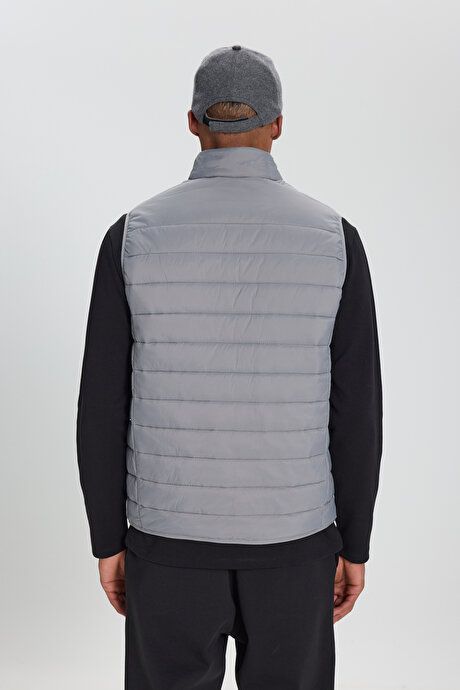 Windproof Portable Warm Keeping Fiber Filled Ultra Lightweight Standard Fit Inflatable Gray Vest with Bag ET0924100200GRI