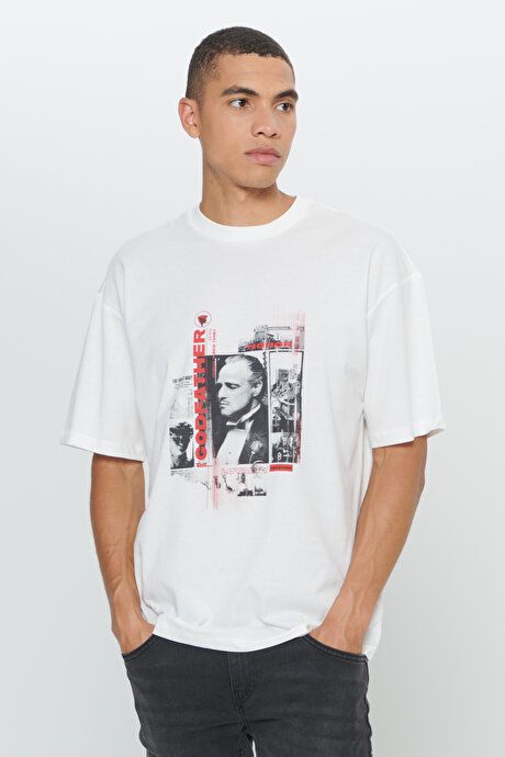 The Godfather Licensed Loose Fit Loose Fit 100% Cotton Crew Neck Printed White T-Shirt ET4824200079BYZ