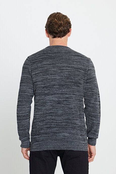 Standard Fit Regular Fit Cotton Crew-Neck Muline Print Black-Gray Sweater ET4921100021syg