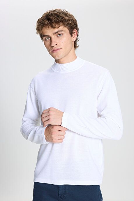 Non-Pilling Anti-Pilling Standard Fit Regular Fit Half Turtleneck Ecru Pullover ET4924100001EKR