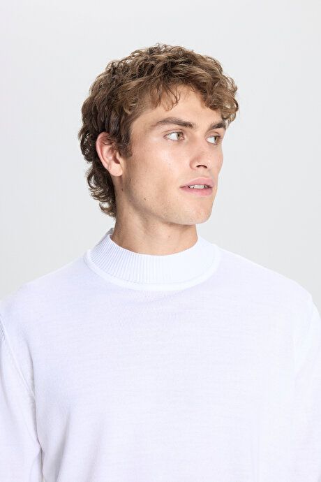 Non-Pilling Anti-Pilling Standard Fit Regular Fit Half Turtleneck Ecru Pullover ET4924100001EKR