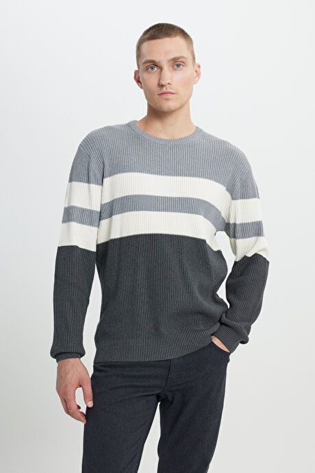 Standard Fit Regular Fit Crew-Neck Patterned Anthracite-Melange Sweater ET4924100022ANM