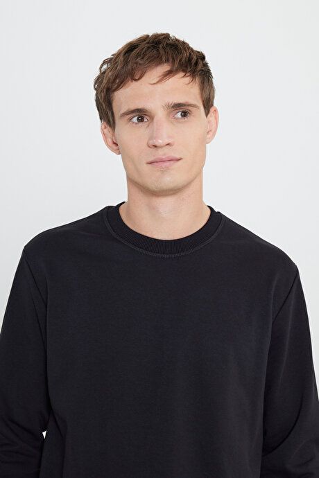 Standard Fit Regular Fit Crew Neck Cotton Black Sweatshirt ET5200000001SYH