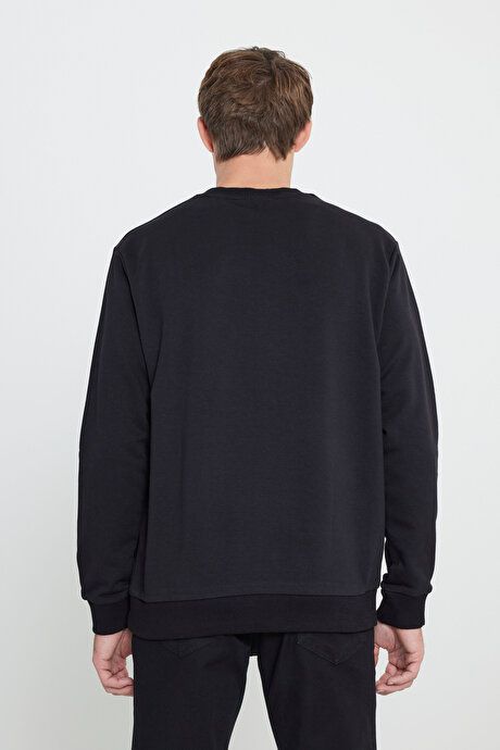 Standard Fit Regular Fit Crew Neck Cotton Black Sweatshirt ET5200000001SYH