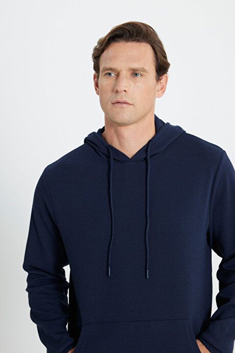 2 Yarn Warm Standard Fit Regular Fit Hooded Navy Blue Sweatshirt with Textured Pockets ETE052251011LAC