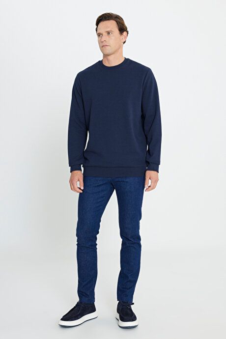 2 Yarn Warm Standard Fit Regular Fit Crew-Neck Textured Navy Sweatshirt ETE052251012LAC