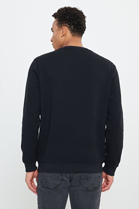 2 Yarn Warm Standard Fit Regular Fit Crew Neck Textured Black Sweatshirt ETE052251012SYH