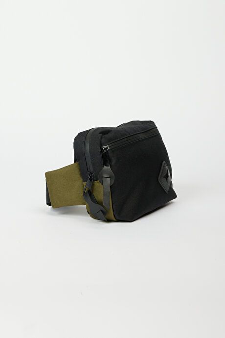 Black-Khaki Waist Bag with Zipper 4A3623200015SHA