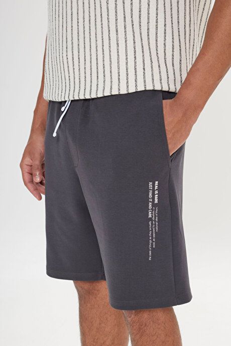 Standard Fit Regular Fit Comfortable Knitted Dark Grey Shorts with Pockets 4A9523200208KGR