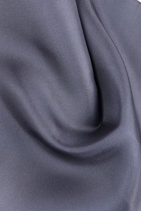 Silk Gray Handkerchief 4C2900000002GRI