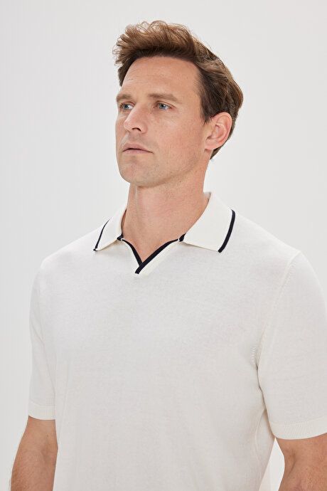 Standard Fit Regular Cut 100% Cotton Polo Collar White-Black Sweater T-Shirt 4C4924200010BYS