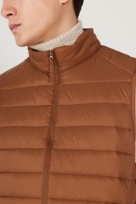 Windproof Portable Warm Keeping Fiber Filled Ultra Lightweight Standard Fit Inflatable Brown Vest with Bag ET0924100200KHV