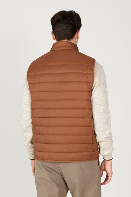 Windproof Portable Warm Keeping Fiber Filled Ultra Lightweight Standard Fit Inflatable Brown Vest with Bag ET0924100200KHV